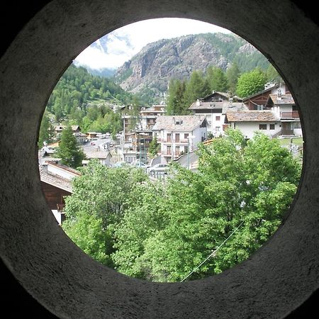 Apartmán "Lo Mequio De Emilie" 2 Passi Da Centro E Piste Valtournenche Exteriér fotografie