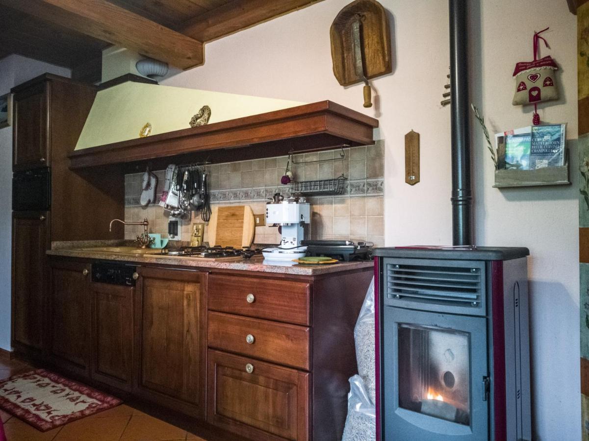 Apartmán "Lo Mequio De Emilie" 2 Passi Da Centro E Piste Valtournenche Exteriér fotografie