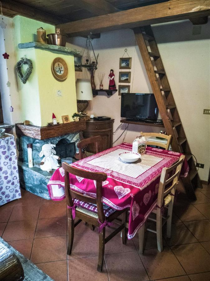 Apartmán "Lo Mequio De Emilie" 2 Passi Da Centro E Piste Valtournenche Exteriér fotografie
